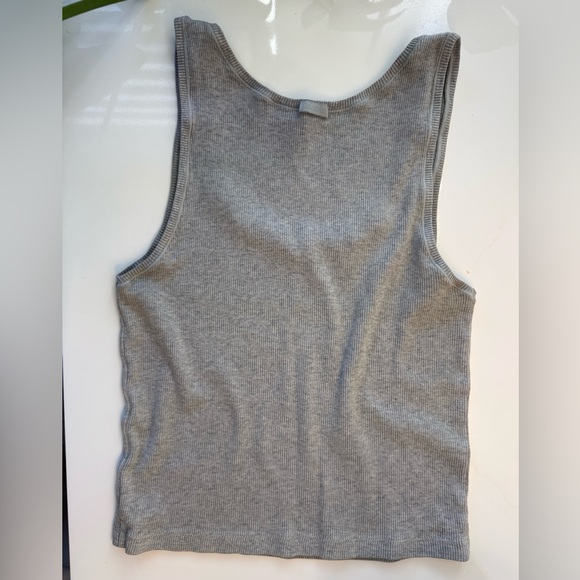 SKIMS Ribbed Tank - Picture 4 of 5